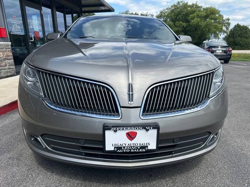 Used 2015 Lincoln MKS FWD image 7