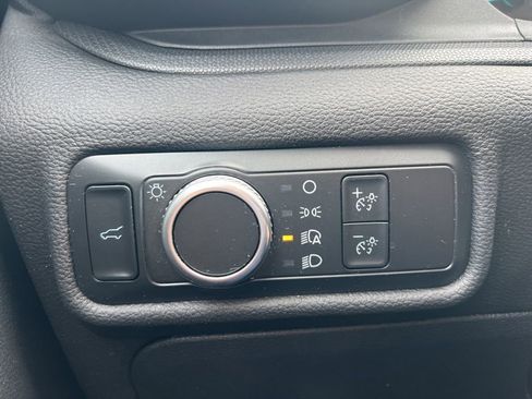 Used 2022 Ford Explorer 4WD image 16