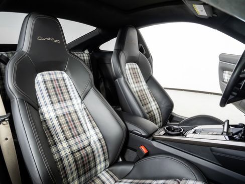 Used 2025 Porsche 911 Turbo S image 21