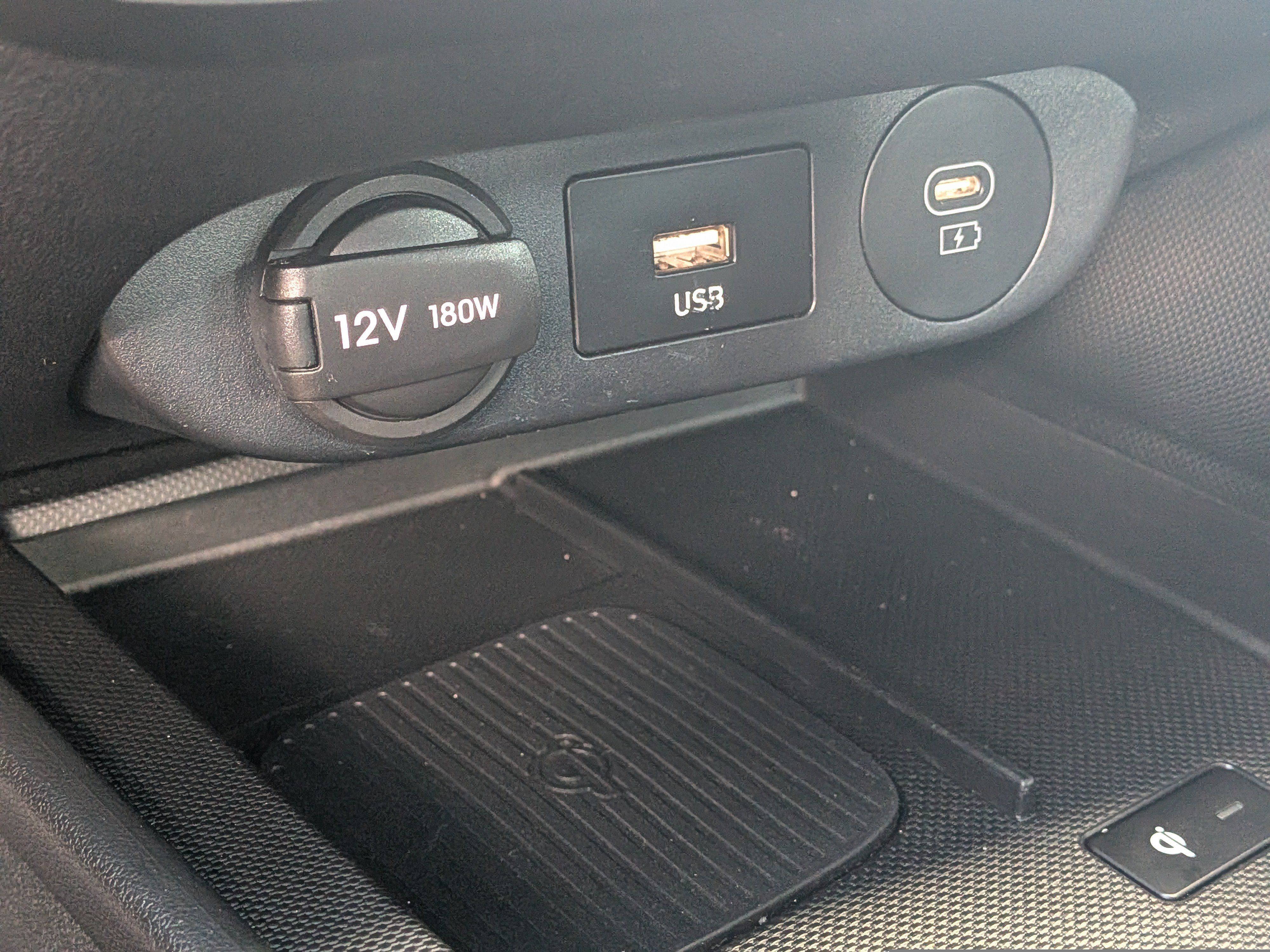 Used 2025 Hyundai Elantra Sport FWD image 30