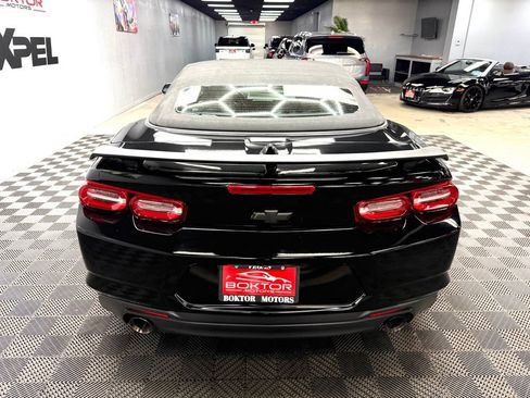 Used 2023 Chevrolet Camaro LT RWD image 13