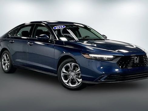 Used 2024 Honda Accord EX image 1