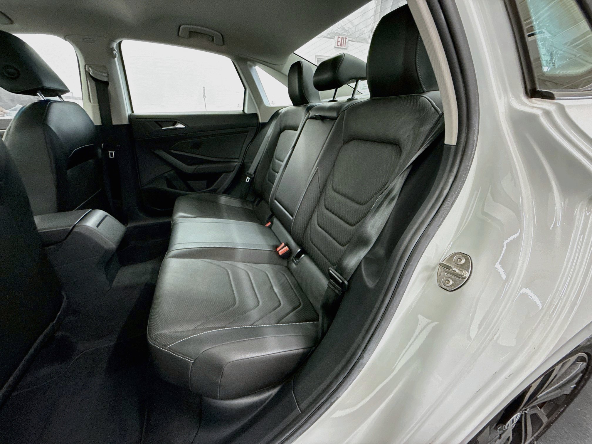 Used 2019 Volkswagen Jetta SEL Premium FWD image 28