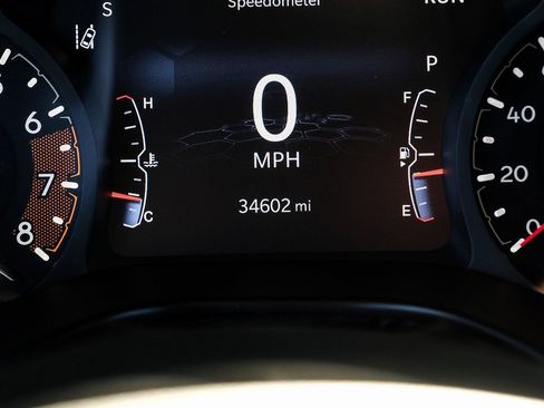 Used 2022 Jeep Compass Limited image 3