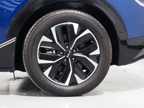 Used 2024 Kia EV6 Wind w/ Wind Technology Package image 53