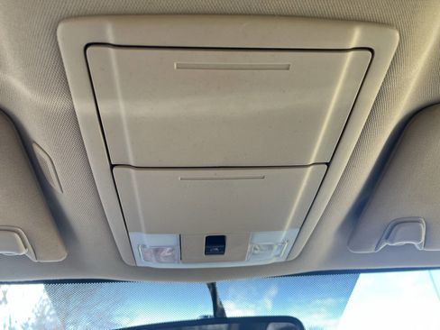 Used 2013 Ford F150 Lariat w/ Lariat Chrome Pkg image 32