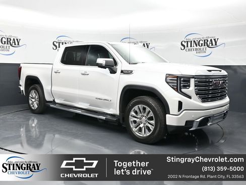Used 2022 GMC Sierra 1500 Denali AWD/4WD image 1