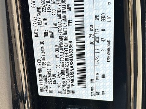 Used 2025 Ford Escape ST-Line Select AWD/4WD image 30