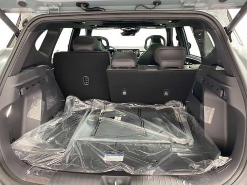 New 2027 Kia Seltos X-Line S w/ X-Line S Premium Package AWD/4WD image 11