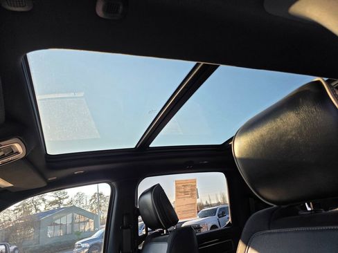 Used 2020 RAM 1500 Laramie w/ Sport Appearance Package image 27