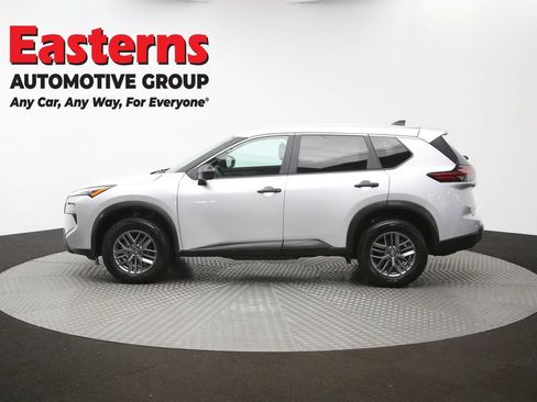 Used 2024 Nissan Rogue S AWD/4WD image 60
