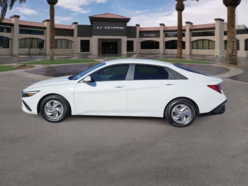 New 2026 Hyundai Elantra SE w/ Cargo Package FWD image 5