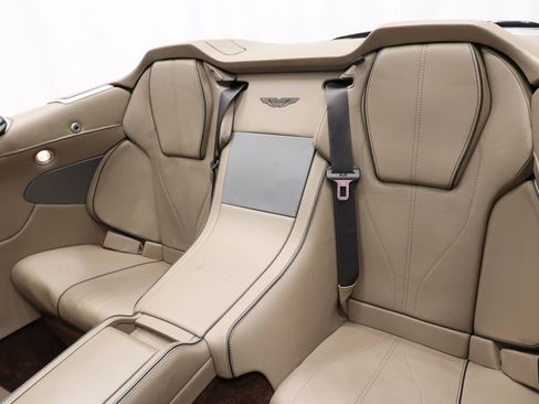 Used 2015 Aston Martin DB9 Volante Carbon Edition Convert image 4