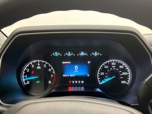 Used 2021 Ford F150 XL w/ Trailer Tow Package image 9