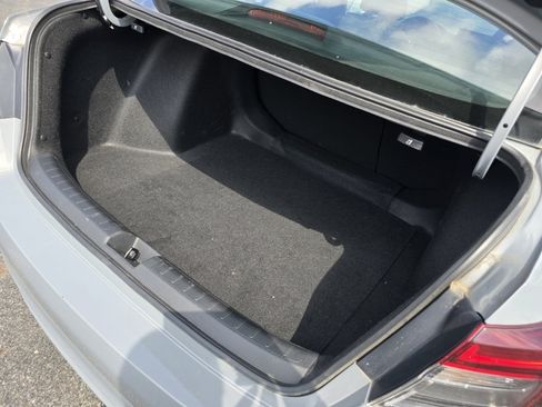 Used 2025 Honda Civic Sport image 18