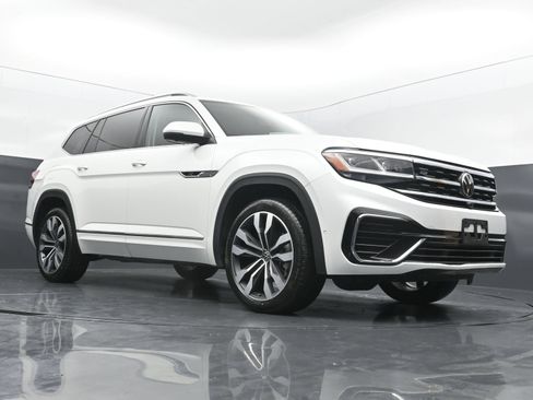 Used 2022 Volkswagen Atlas SEL Premium AWD/4WD image 41