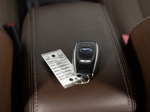 Used 2017 Subaru Forester 2.5i Touring image 39