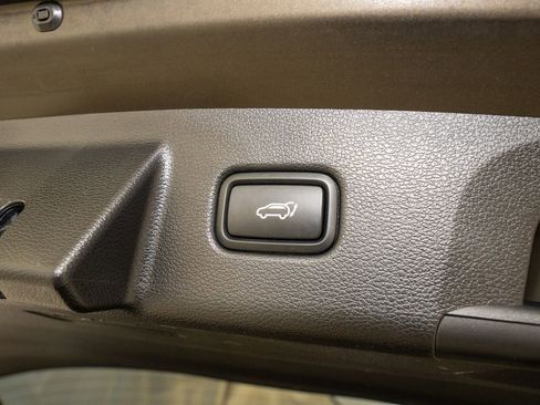 Used 2021 Kia Telluride EX w/ EX Premium Package image 7