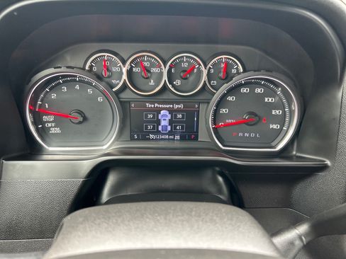 Used 2019 Chevrolet Silverado 1500 LTZ w/ LTZ Plus Package AWD/4WD image 26