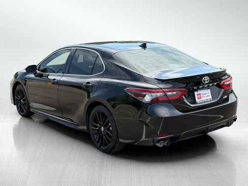 Used 2024 Toyota Camry XSE FWD image 3