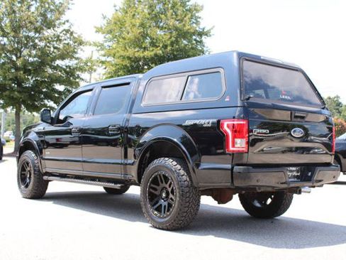 Used 2017 Ford F150 XLT w/ Equipment Group 302A Luxury AWD/4WD image 7