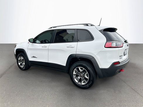 Used 2019 Jeep Cherokee Trailhawk w/ Cold Weather Group AWD/4WD image 6