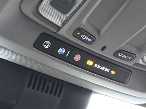 Used 2024 Chevrolet Silverado 1500 Custom Trail Boss image 20