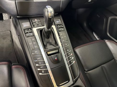 Used 2017 Porsche Macan GTS image 18