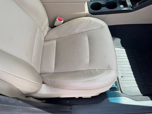 Used 2017 Subaru Outback 2.5i Limited w/ Popular Package #5 AWD/4WD image 16