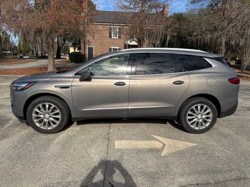 Used 2019 Buick Enclave Essence w/ Trailering Package, 5000 lbs. image 2