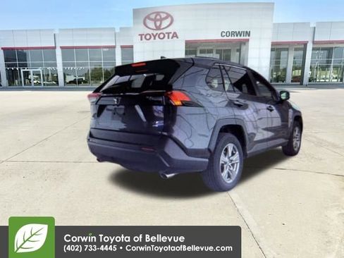 Used 2024 Toyota RAV4 XLE w/ Weather Package AWD/4WD image 11