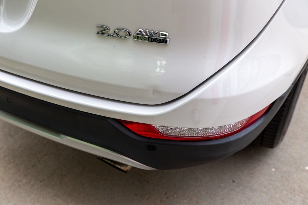 Used 2015 Lincoln MKC AWD w/ Equipment Group 101A Select image 24