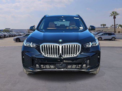 New 2026 BMW X5 sDrive40i w/ M Sport Package image 2