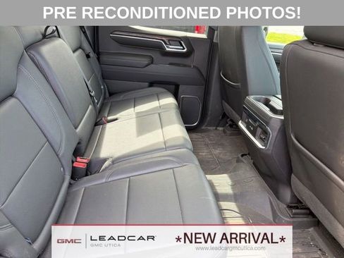 Used 2023 GMC Sierra 1500 SLT w/ SLT Premium Package AWD/4WD image 15