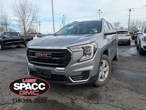 Used 2023 GMC Terrain SLE w/ Driver Convenience Package image 1