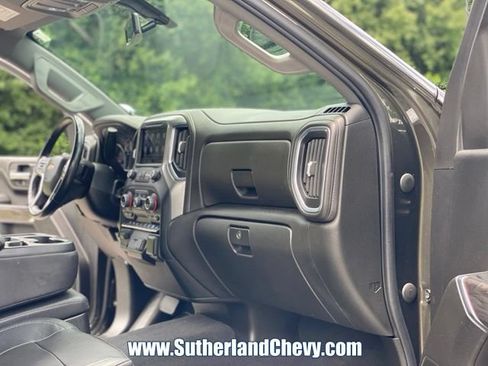 Used 2022 Chevrolet Silverado 2500 LTZ w/ Gooseneck/5TH Wheel Package AWD/4WD image 26
