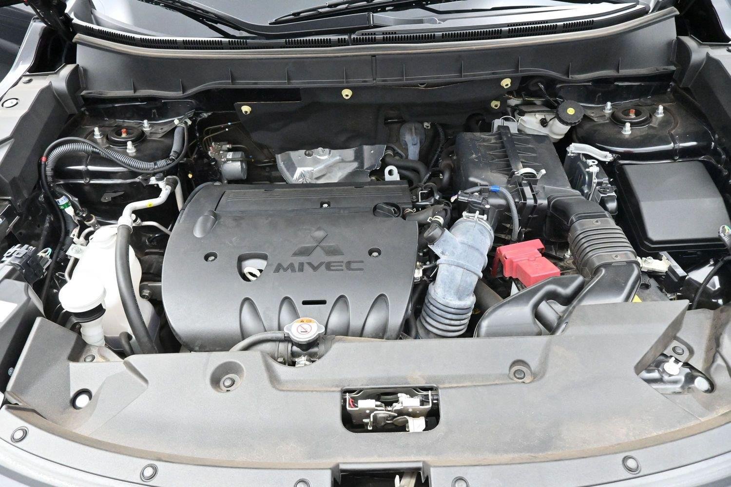 Used 2023 Mitsubishi Outlander Sport ES AWD/4WD image 30