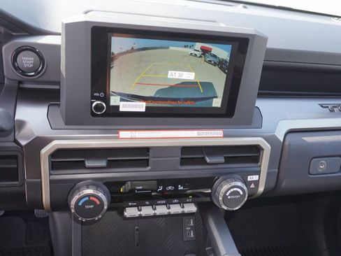 New 2025 Toyota Tacoma SR5 image 9