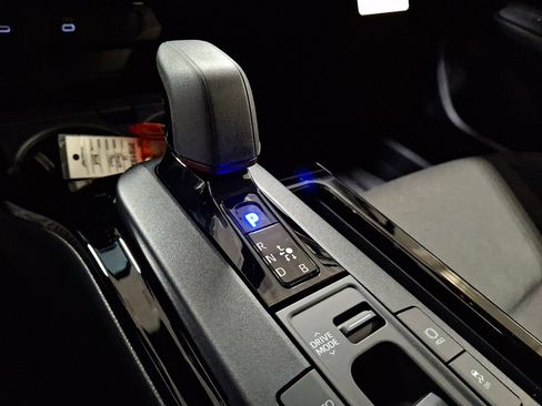 New 2026 Toyota Prius SE image 10