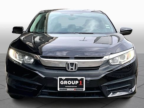 Used 2017 Honda Civic EX image 3