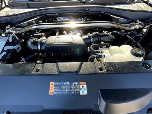 Certified 2024 Lincoln Aviator Reserve w/ Equipment Group 201A image 10