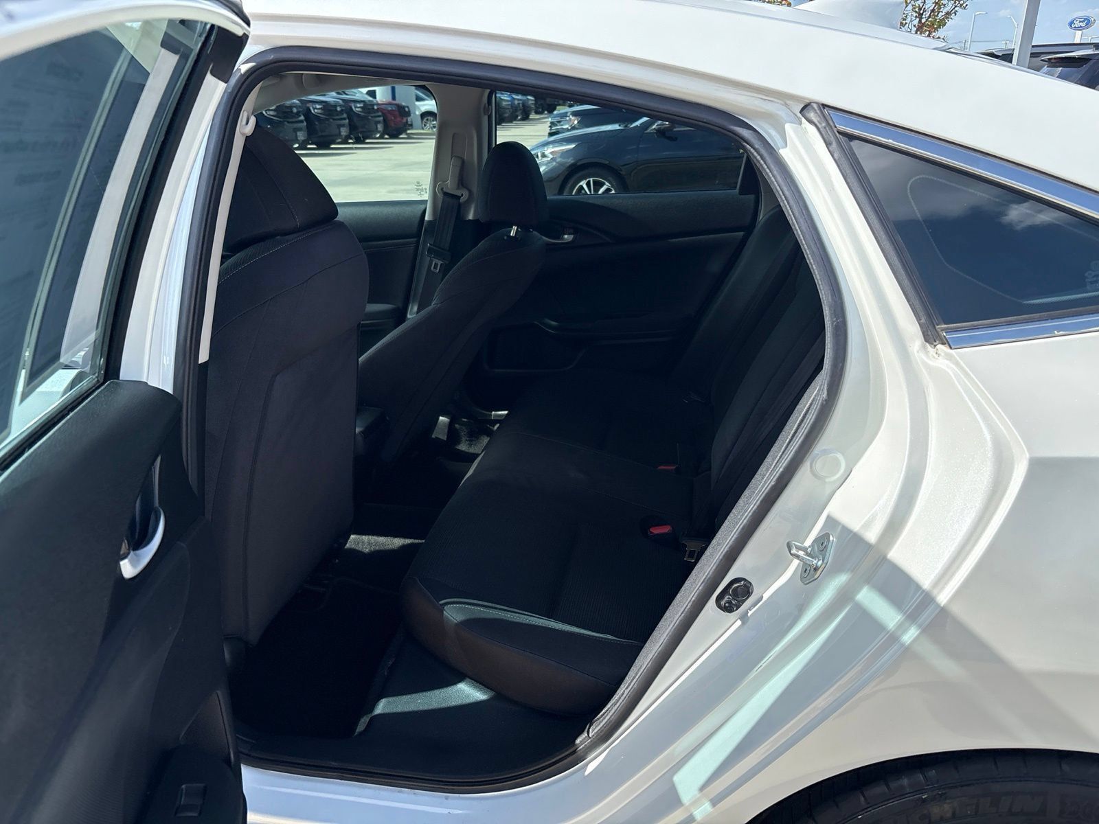 Used 2022 Honda Insight EX image 12