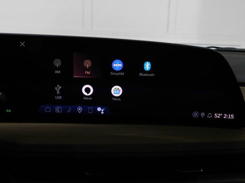 Used 2024 Cadillac XT4 Luxury w/ Cold Weather Package image 52