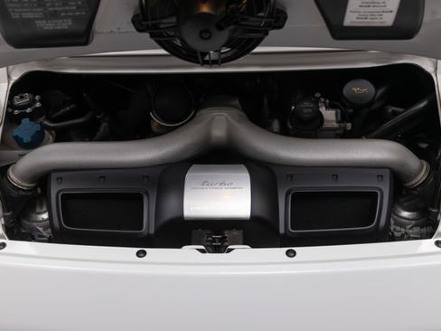 Used 2009 Porsche 911 Turbo AWD/4WD image 6