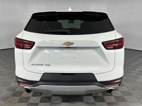 Used 2024 Chevrolet Blazer LT w/ Driver Confidence Package AWD/4WD image 22