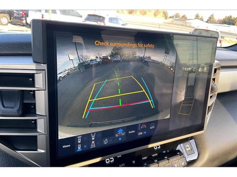 Used 2025 Toyota Tundra Limited image 23