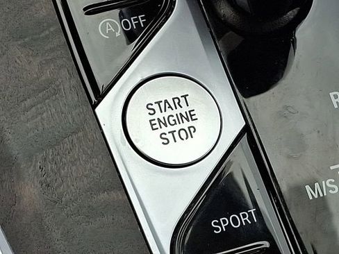 Used 2023 BMW X5 M50i w/ Climate Comfort Package AWD/4WD image 30