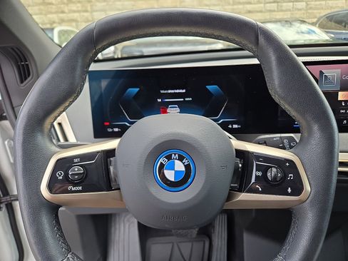 Used 2024 BMW iX xDrive50 w/ Sport Package image 20