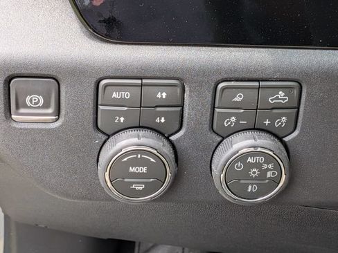 New 2026 Chevrolet Silverado 2500 LTZ w/ LTZ Plus Package AWD/4WD image 18