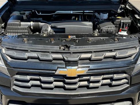 Used 2022 Chevrolet Colorado LT w/ Fleet Safety Package RWD image 26